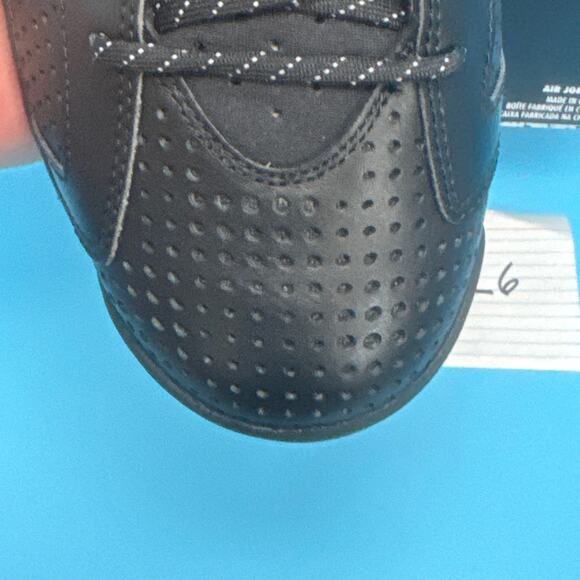 Jordan 6 Retro \